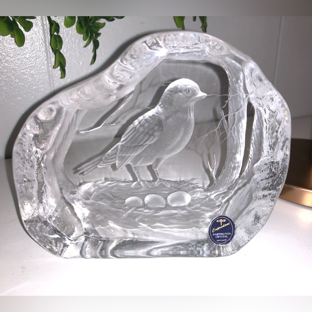 COPY - Lovely Capredoni Darlington Crystal Paperweight Bird in Nest with Eggs G…